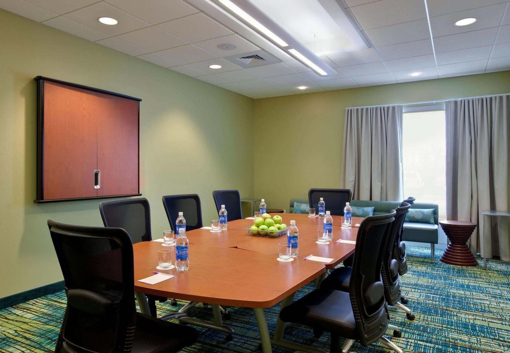 Springhill Suites By Marriott Salt Lake City Airport מראה חיצוני תמונה